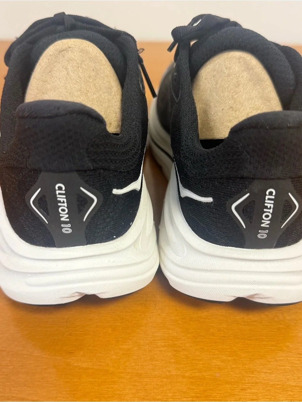 Hoka clifton 10